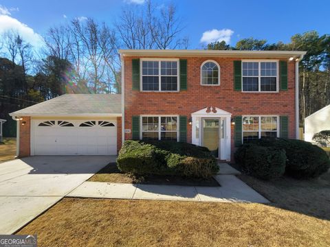 Photo of 2050 Surrey Trail, South Fulton, GA 30349 (MLS # 10658715)