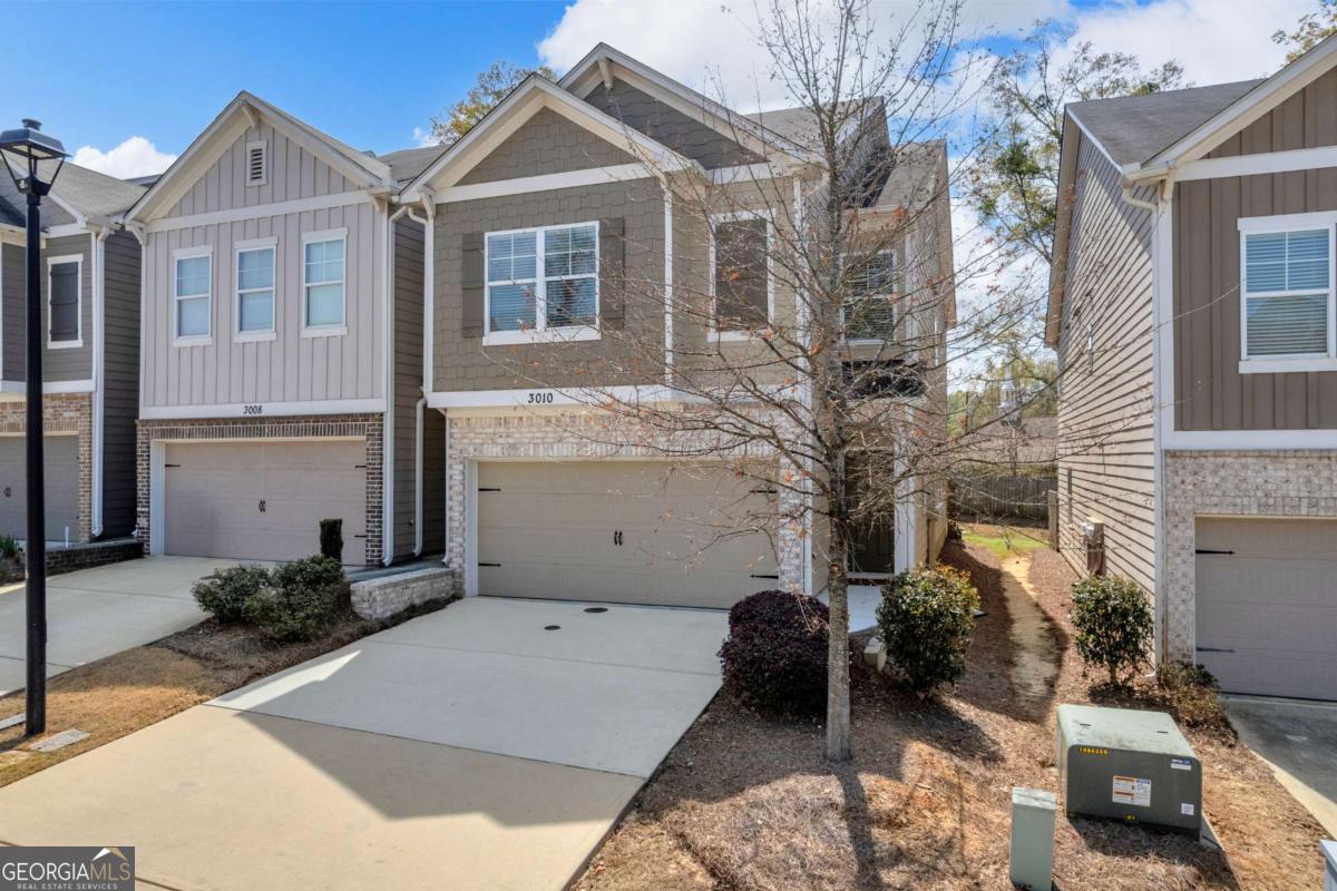 3010 Creekside Overlook WAY