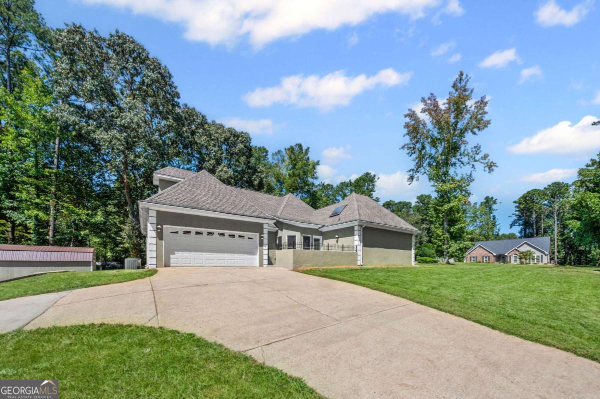 75 Tomahawk DR