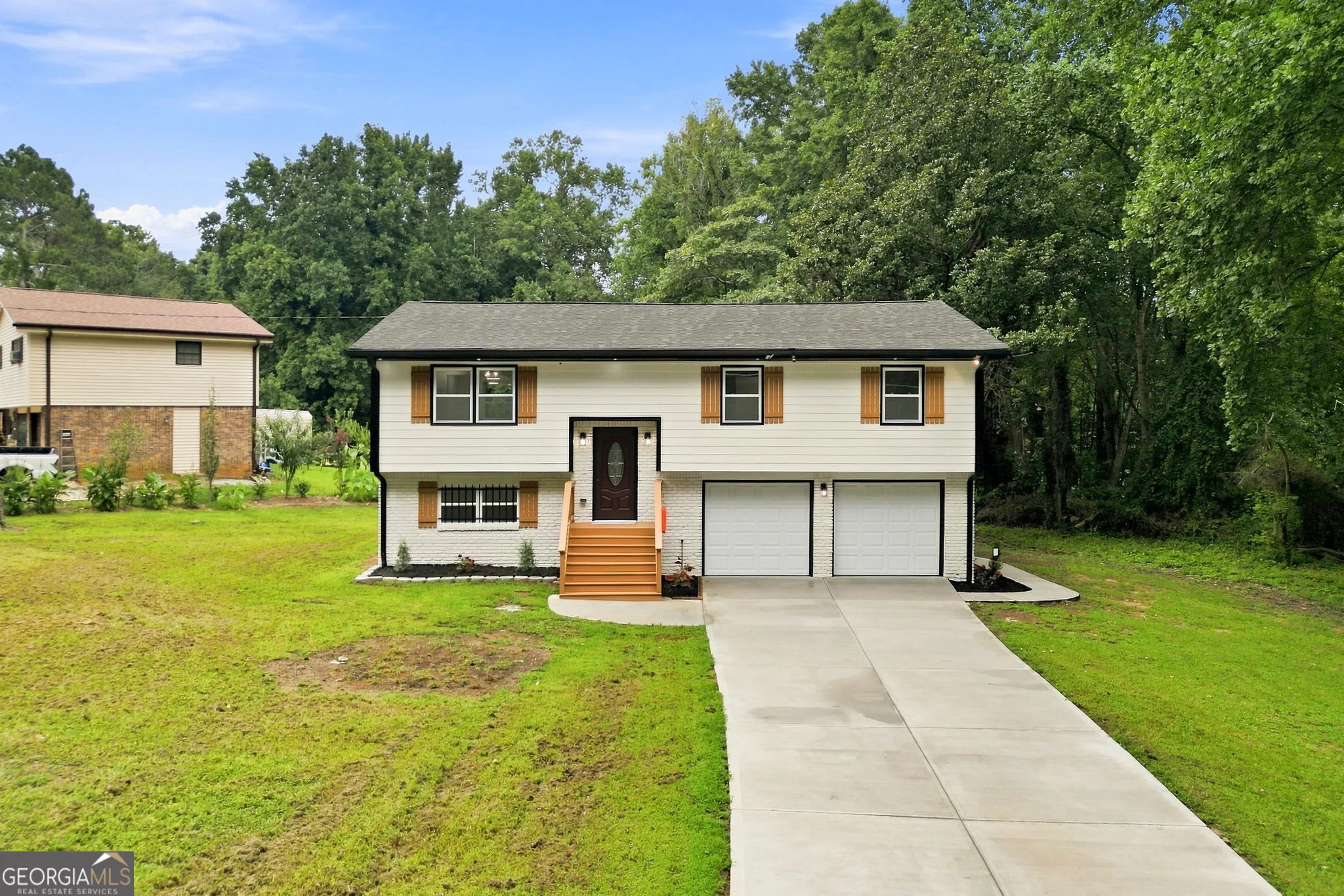 5827 Christopher Lane