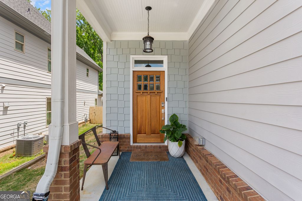 Photo of 1749 Russell Street, Atlanta, GA 30316 (MLS # 10761871)