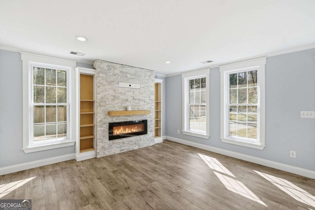 Photo of 445 Arnold Avenue, Marietta, GA 30066 (MLS # 10691750)