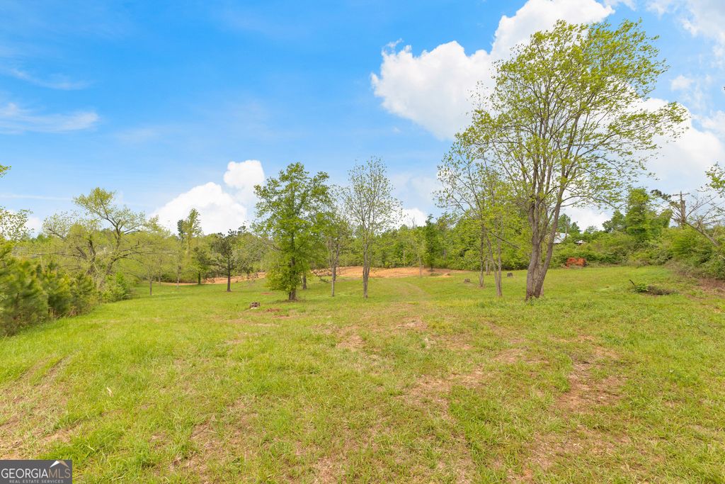 Photo of 0 Belk, Newnan, GA 30263 (MLS # 10673945)