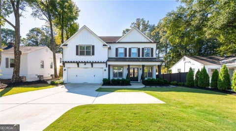 Photo of 1929 Dresden Drive NE, Atlanta, GA 30319 (MLS # 10879444)