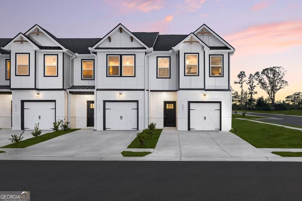 Photo of 5256 Magnolia Grove Way, Gainesville, GA 30504 (MLS # 10766302)