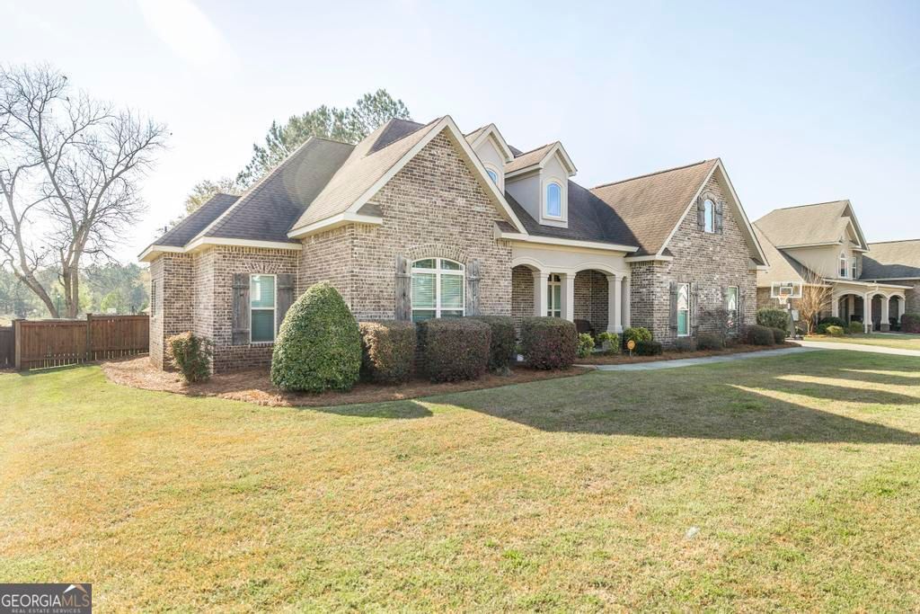 Photo of 104 Prince Plaza Dr, Bonaire, GA 31005 (MLS # 10715486)