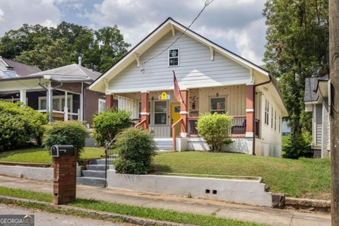 Photo of 911 Crew Street SW, Atlanta, GA 30315 (MLS # 10841607)