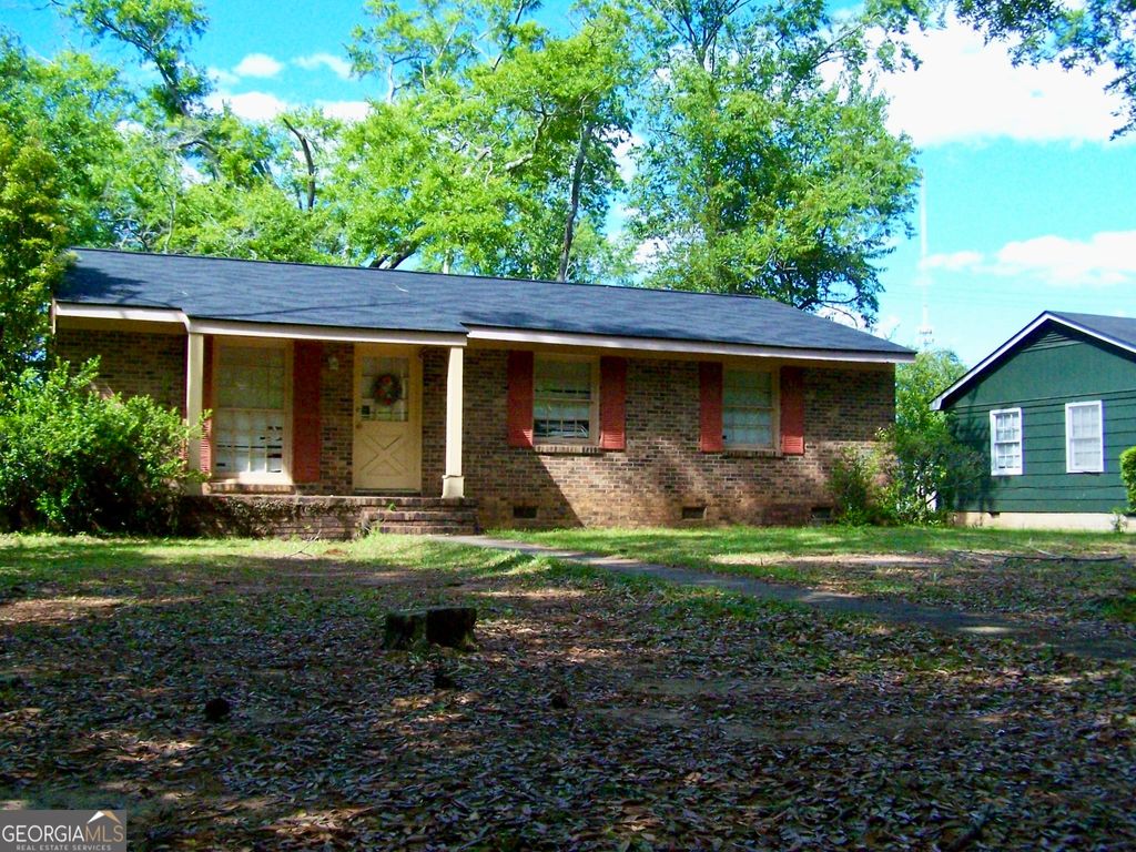 Photo of 1513 W Highland Avenue, Albany, GA 31707 (MLS # 10731203)