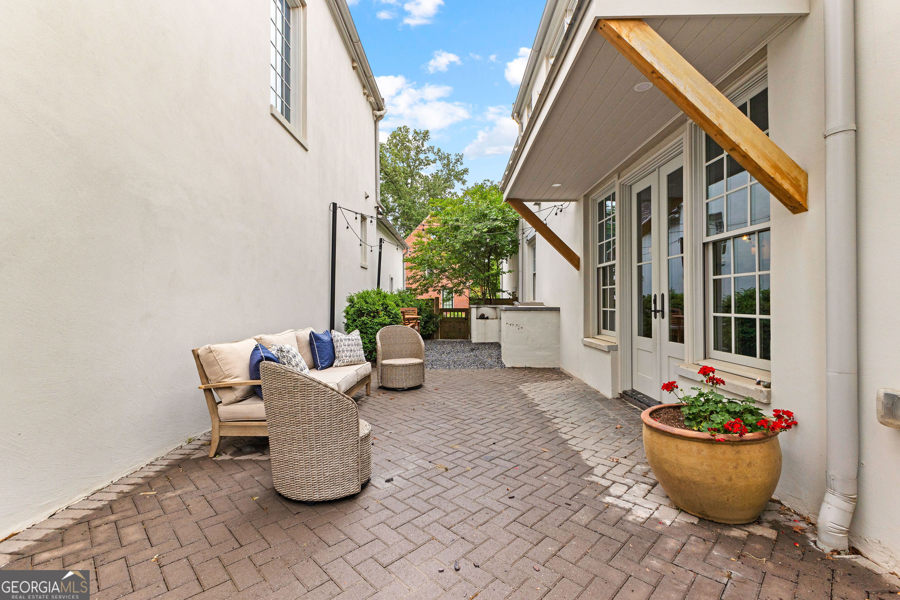 Fayetteville, Georgia 30214, United States, 4 Bedrooms Bedrooms, ,4 BathroomsBathrooms,Residential,Active,206723