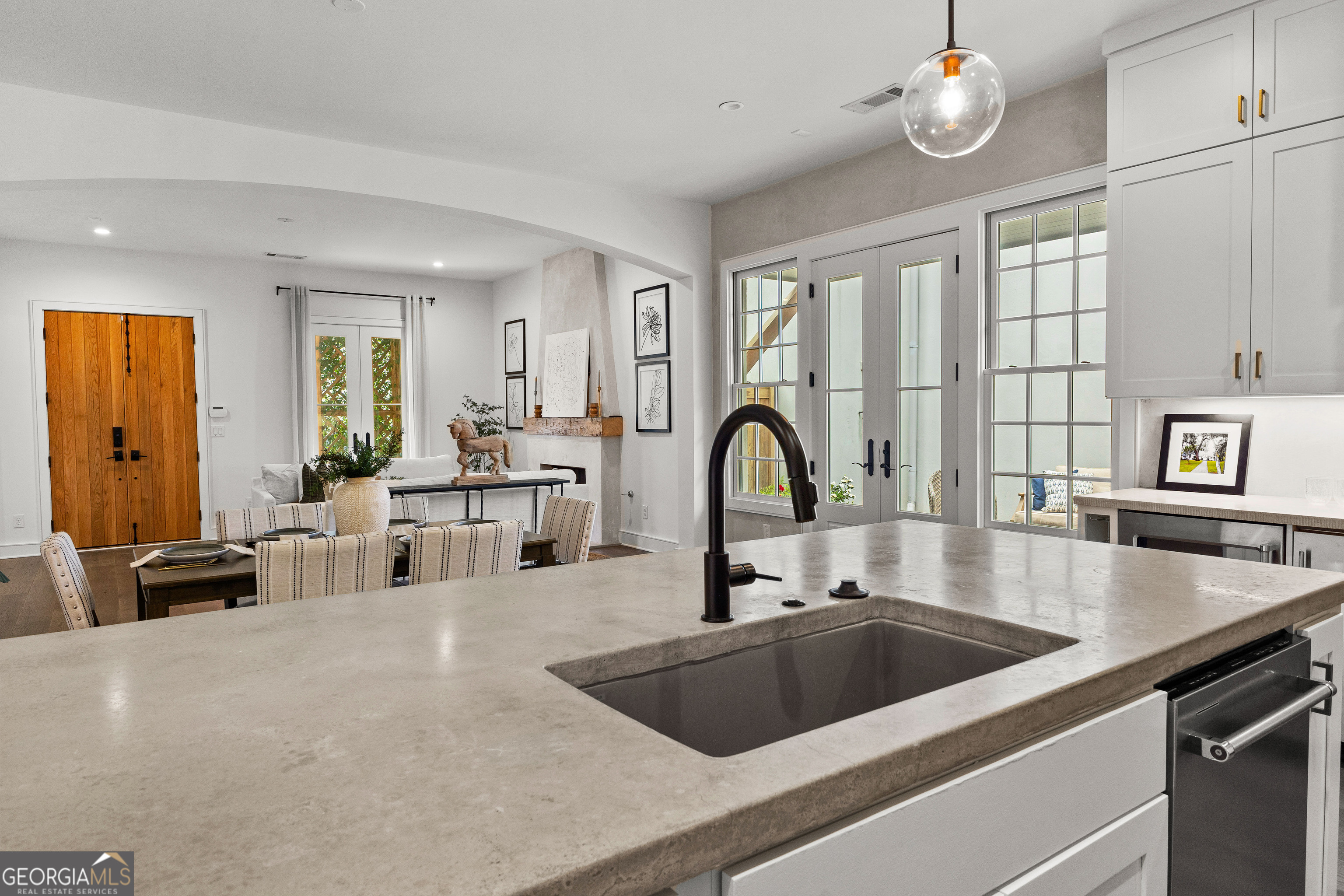 Fayetteville, Georgia 30214, United States, 4 Bedrooms Bedrooms, ,4 BathroomsBathrooms,Residential,Active,206723