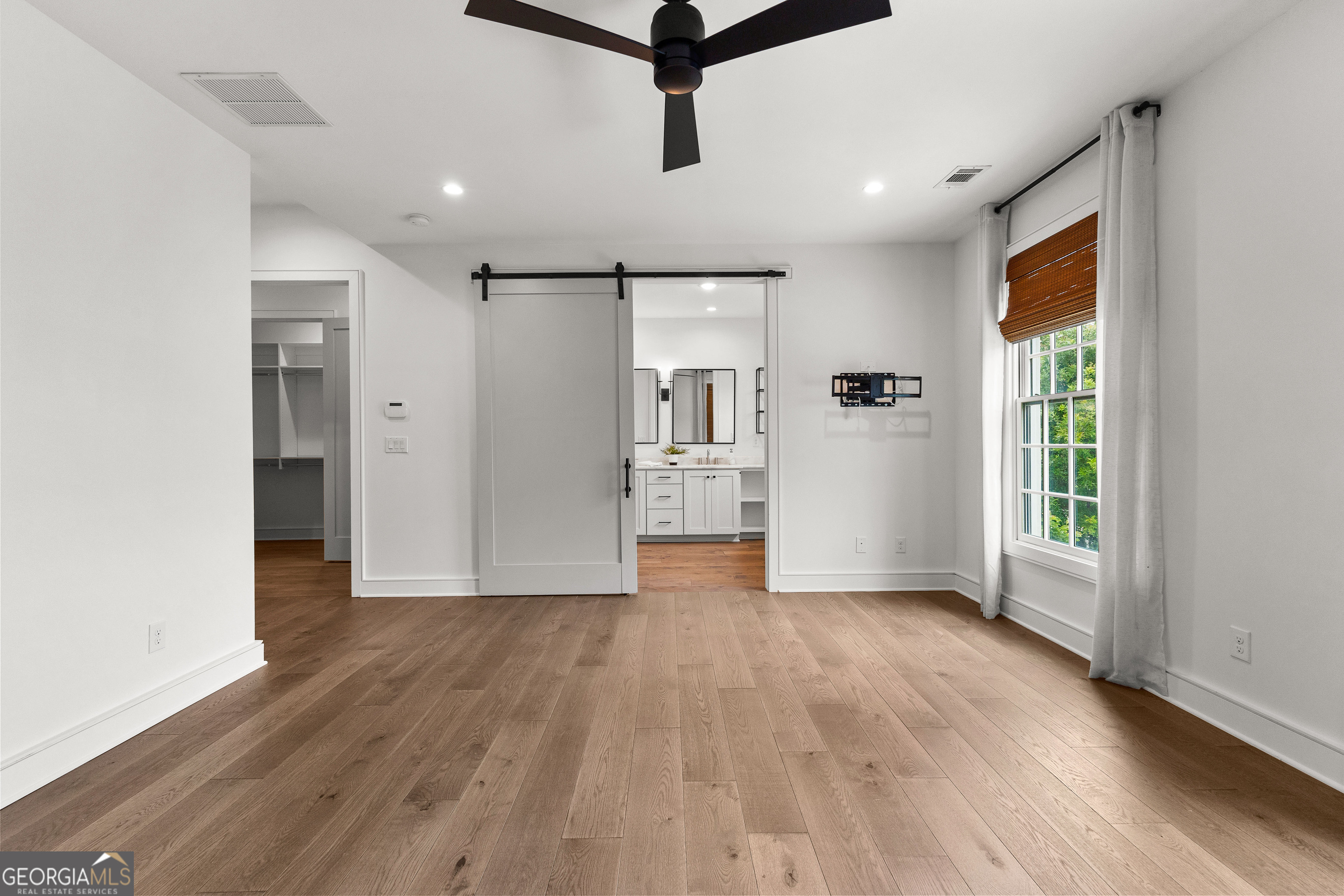 Fayetteville, Georgia 30214, United States, 4 Bedrooms Bedrooms, ,4 BathroomsBathrooms,Residential,Active,206723