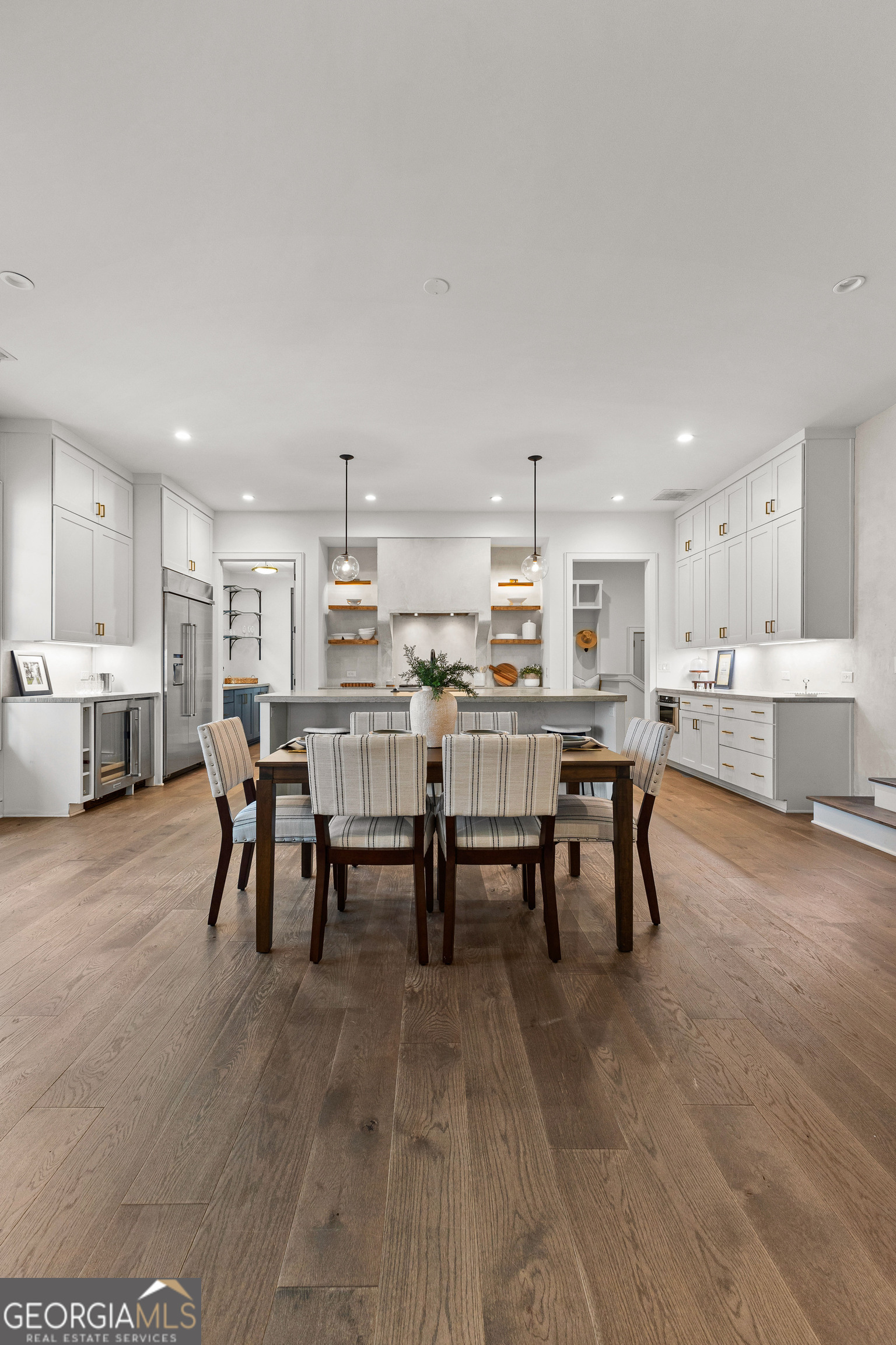 Fayetteville, Georgia 30214, United States, 4 Bedrooms Bedrooms, ,4 BathroomsBathrooms,Residential,Active,206723