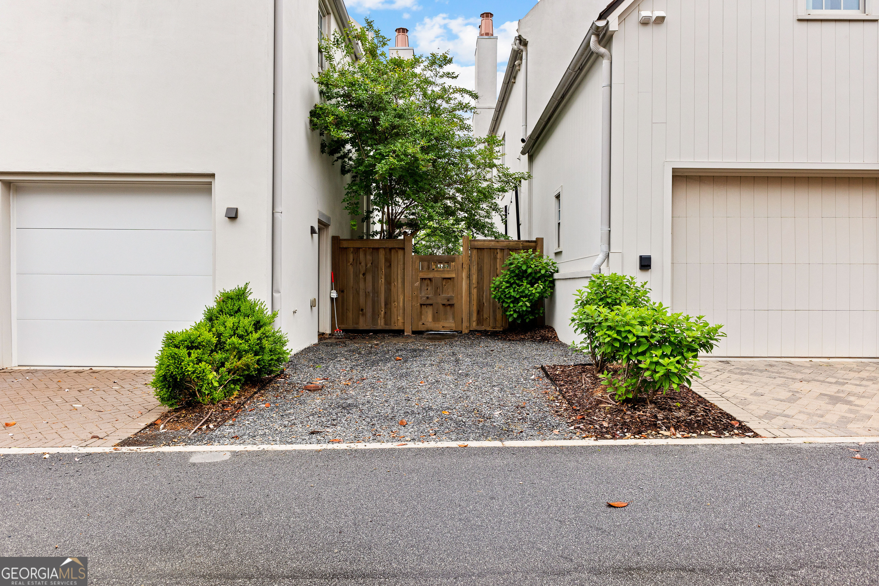 Fayetteville, Georgia 30214, United States, 4 Bedrooms Bedrooms, ,4 BathroomsBathrooms,Residential,Active,206723