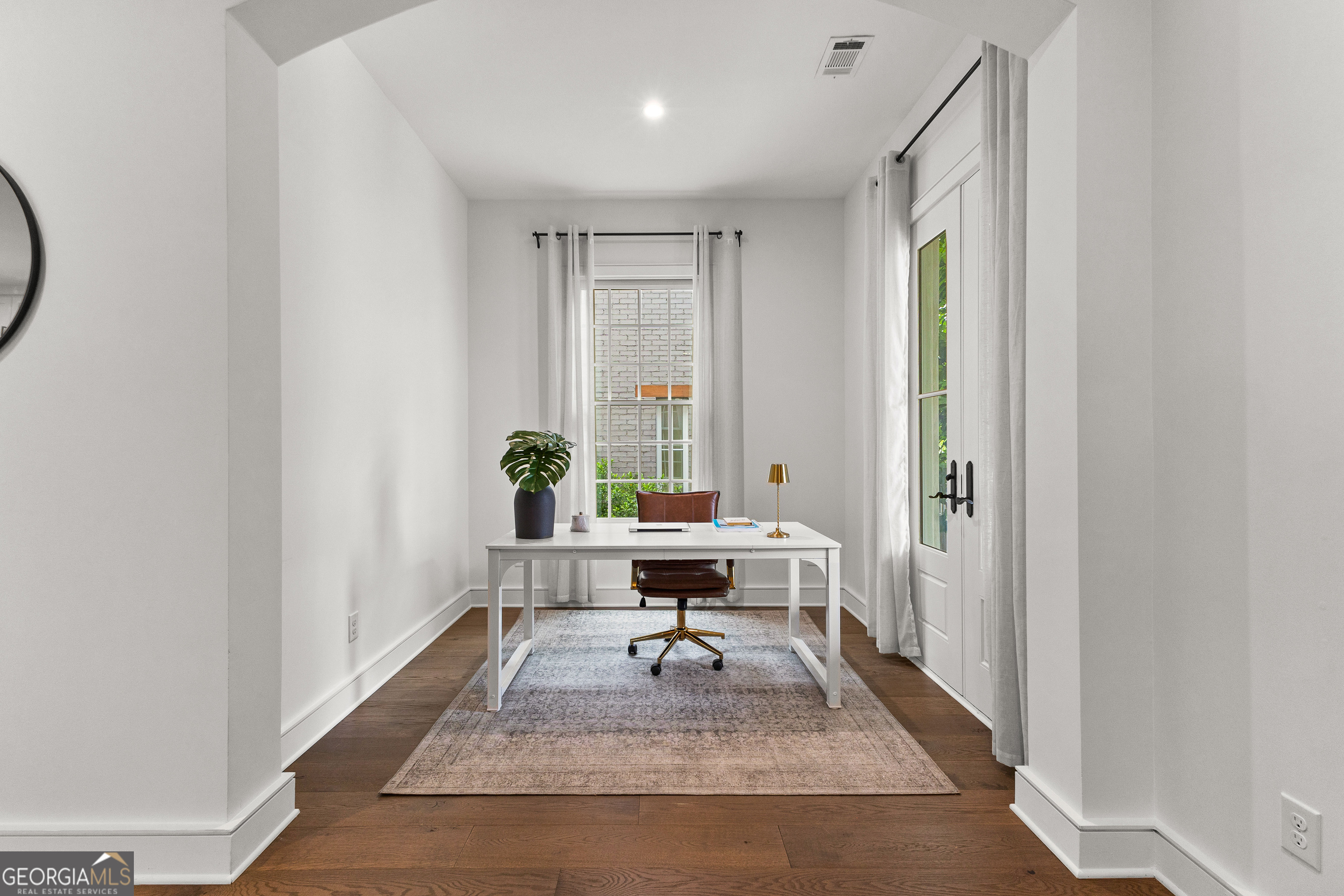 Fayetteville, Georgia 30214, United States, 4 Bedrooms Bedrooms, ,4 BathroomsBathrooms,Residential,Active,206723