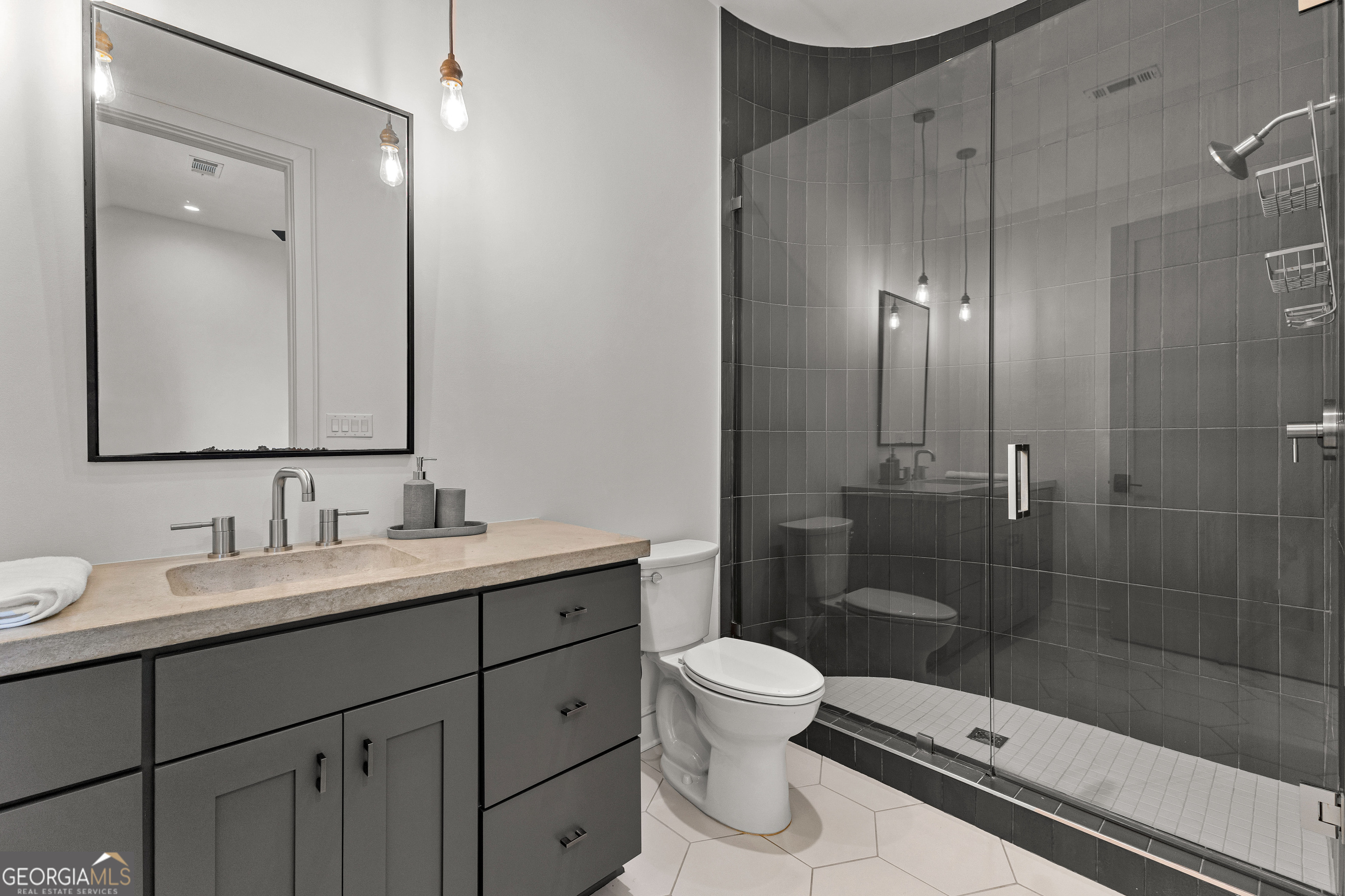 Fayetteville, Georgia 30214, United States, 4 Bedrooms Bedrooms, ,4 BathroomsBathrooms,Residential,Active,206723