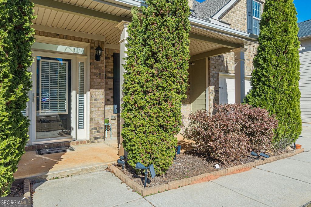 Photo of 2338 Braelin Loop, McDonough, GA 30253 (MLS # 10659757)