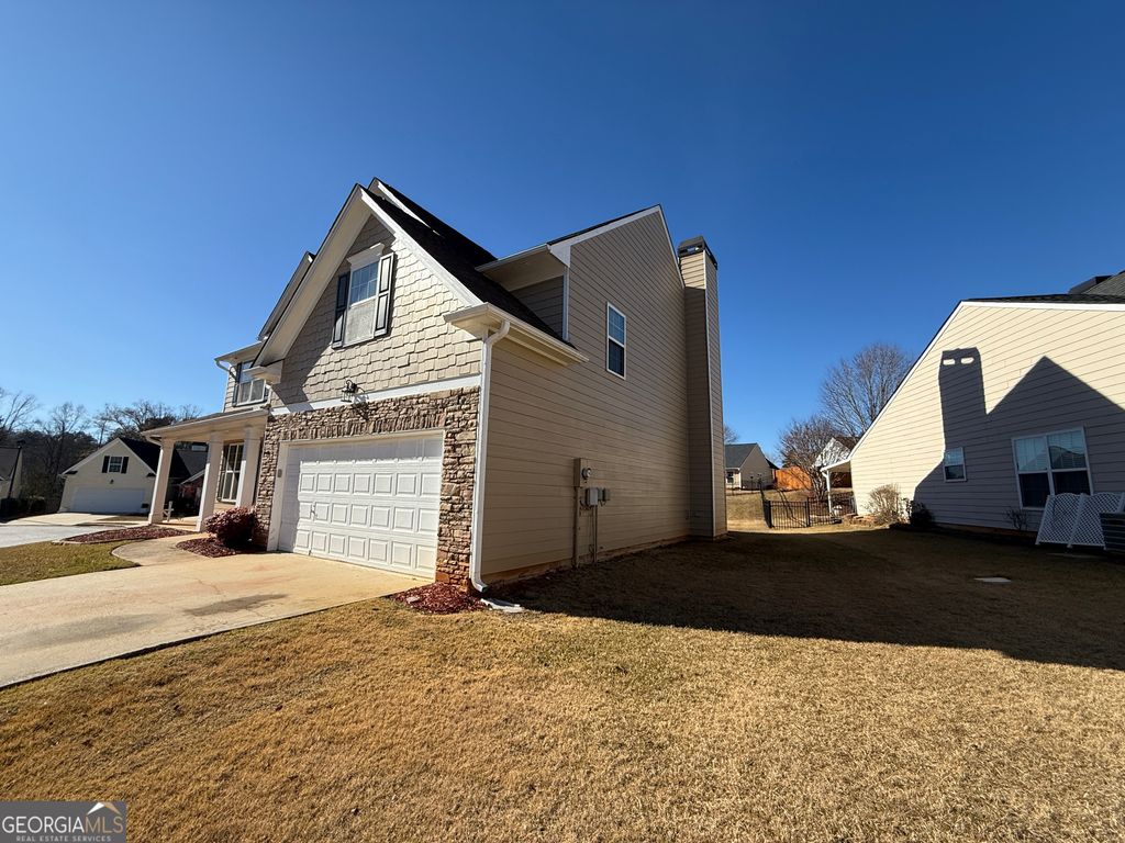 Photo of 1009 S Creek Drive, Villa Rica, GA 30180 (MLS # 10664602)