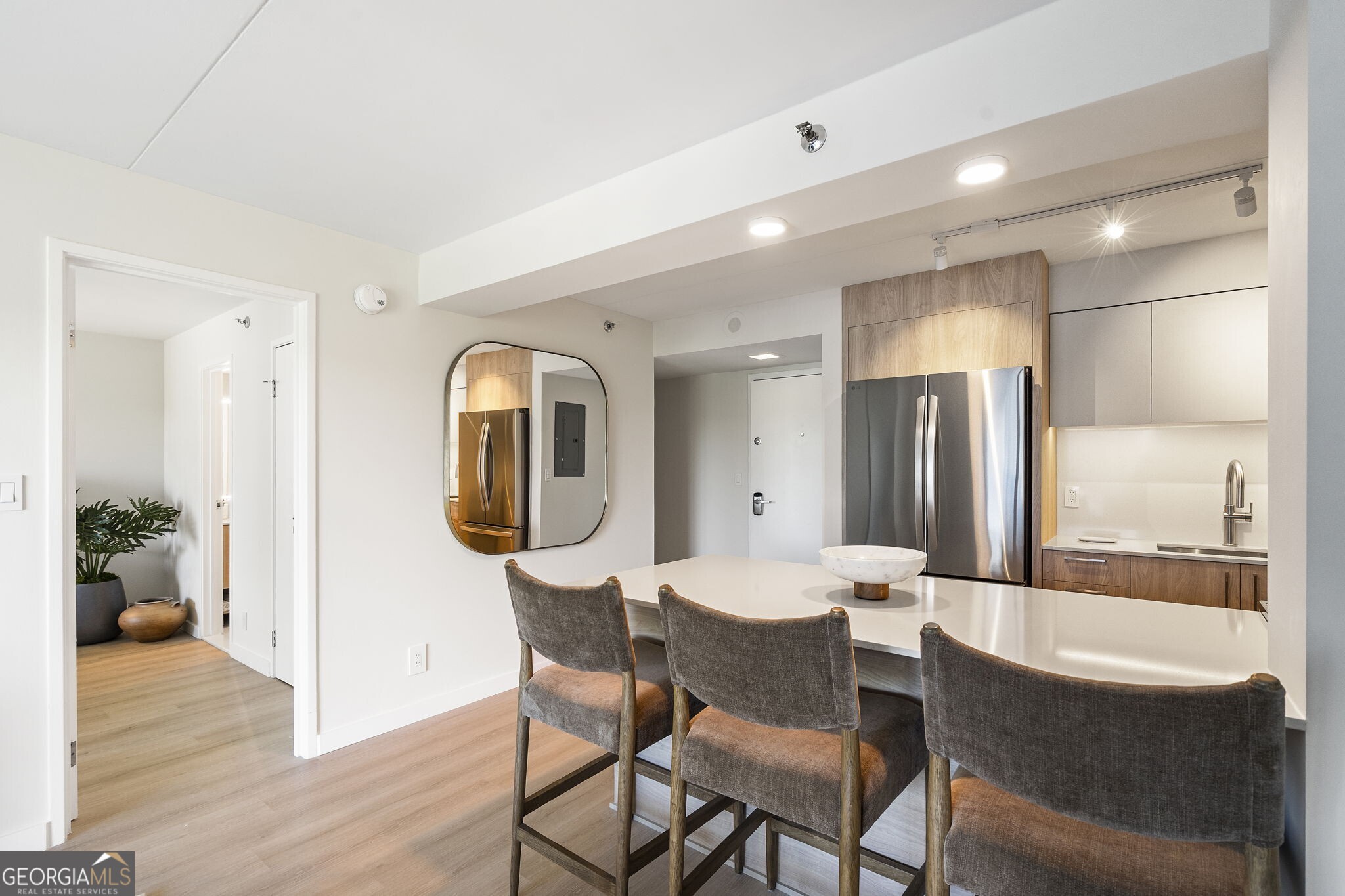 2460 Peachtree RD NE 1511