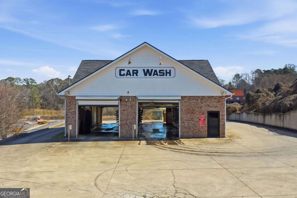 Photo of 76 Sammy Mcghee Boulevard, Jasper, GA 30143 (MLS # 10682959)