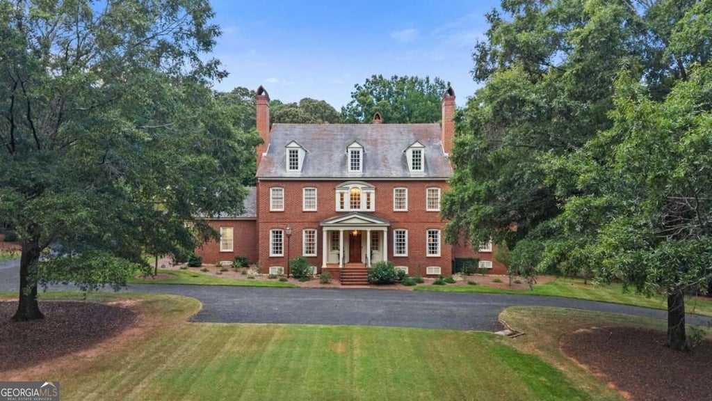 Photo of 125 Tallassee Oaks Trail, Athens, GA 30606 (MLS # 10869700)