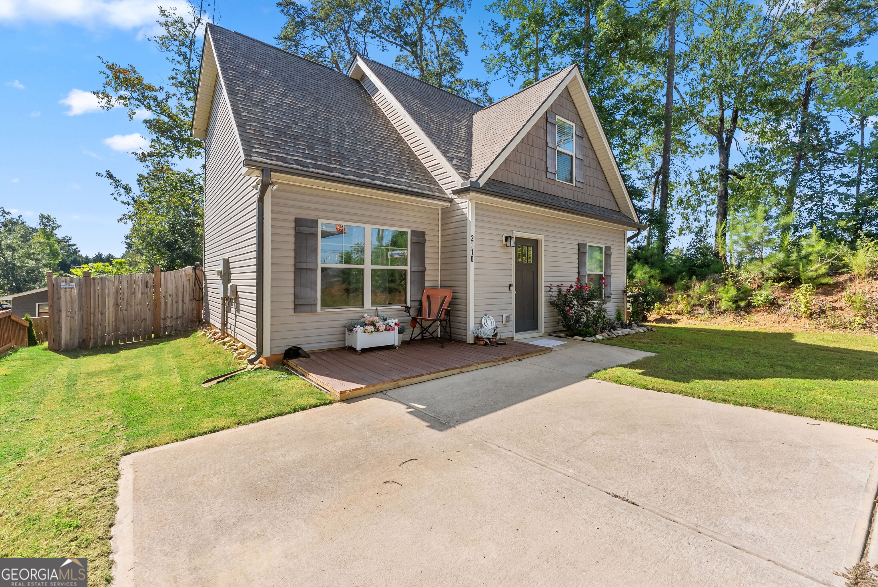 2310 Belaire DR
