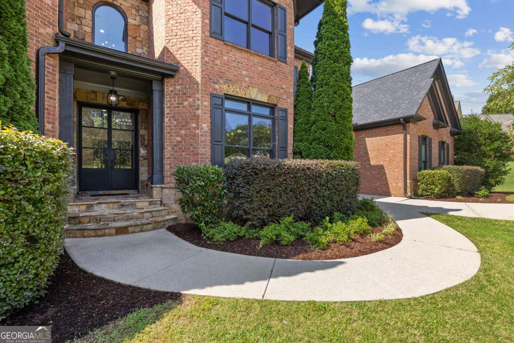 Photo of 4824 Deer Creek Court, Flowery Branch, GA 30542 (MLS # 10833759)
