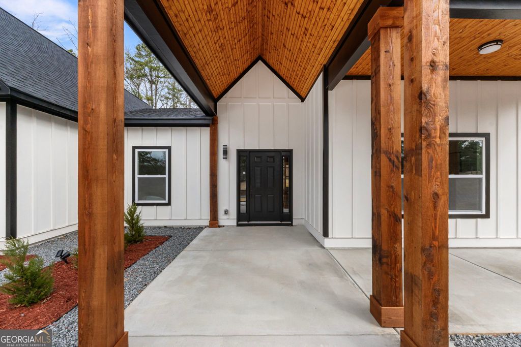 Photo of 177 Summit Ridge Drive SE, Cartersville, GA 30120 (MLS # 10670406)