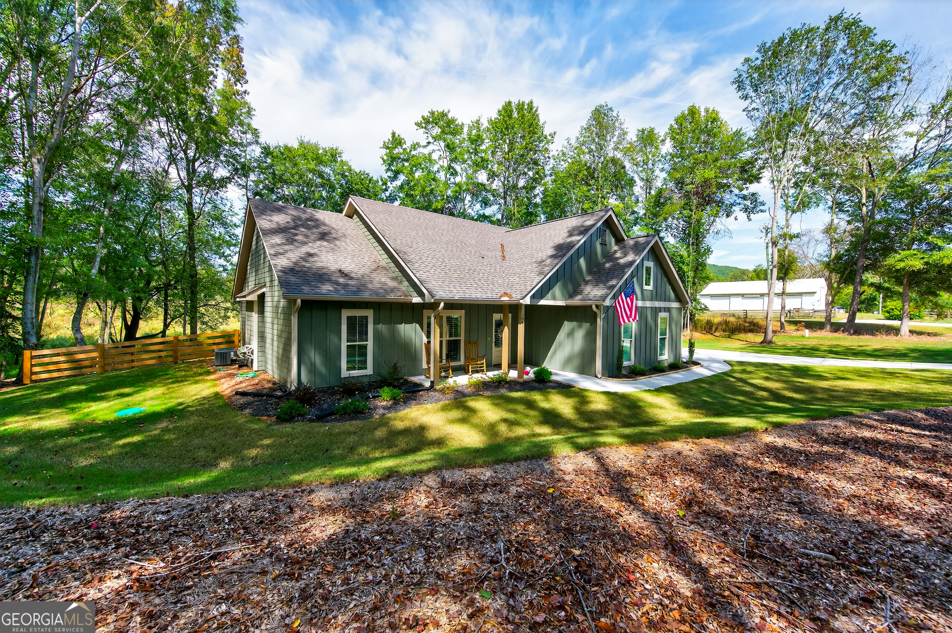 100 Rocky Branch DR