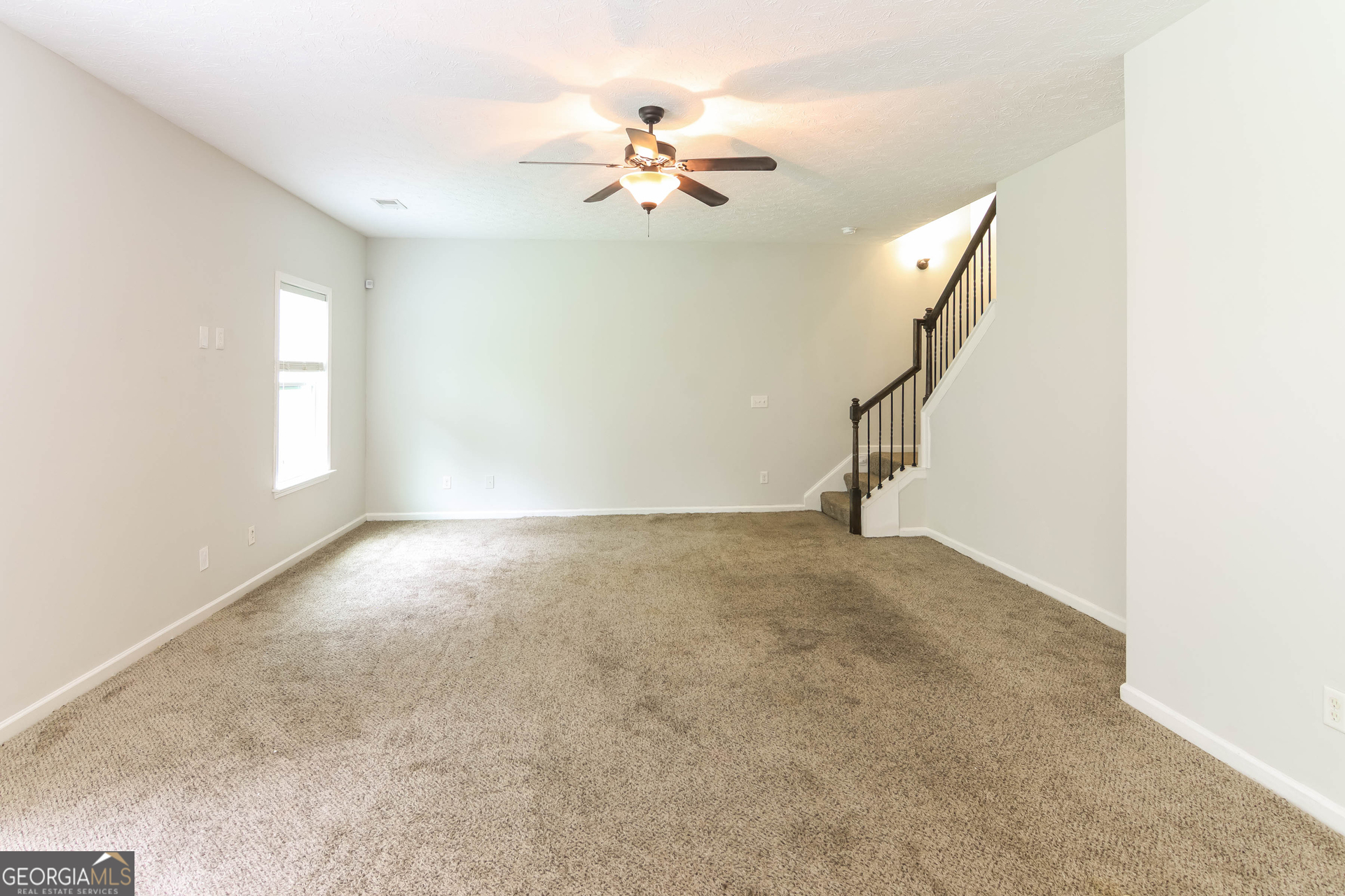 20 Forest Ridge LN