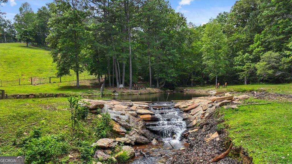 7945 Reinhardt College PKWY