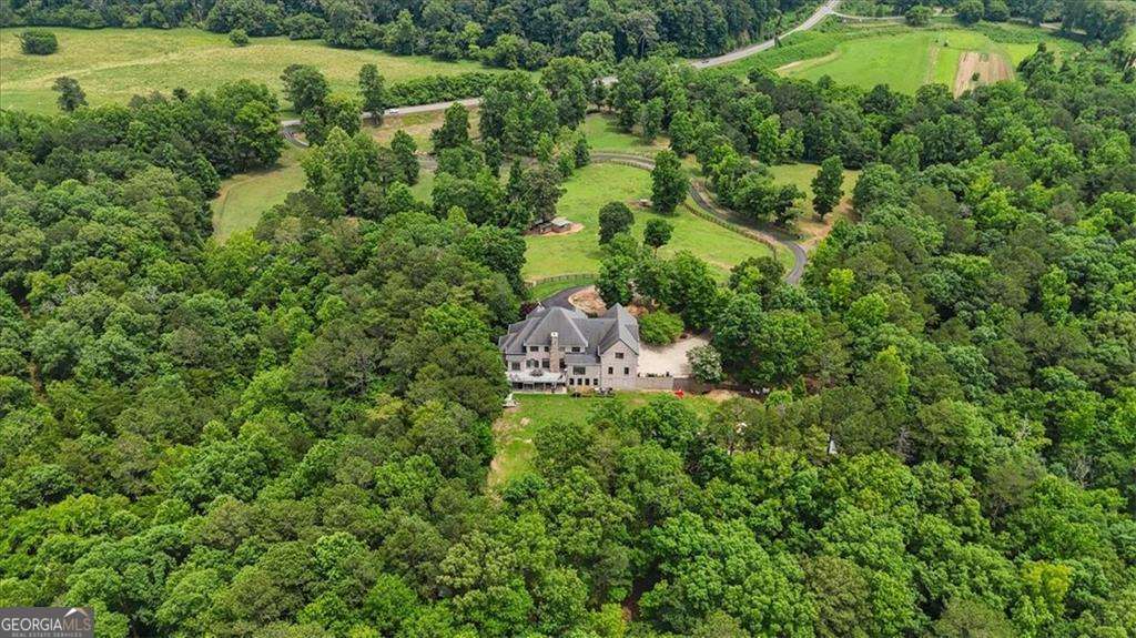 7945 Reinhardt College PKWY