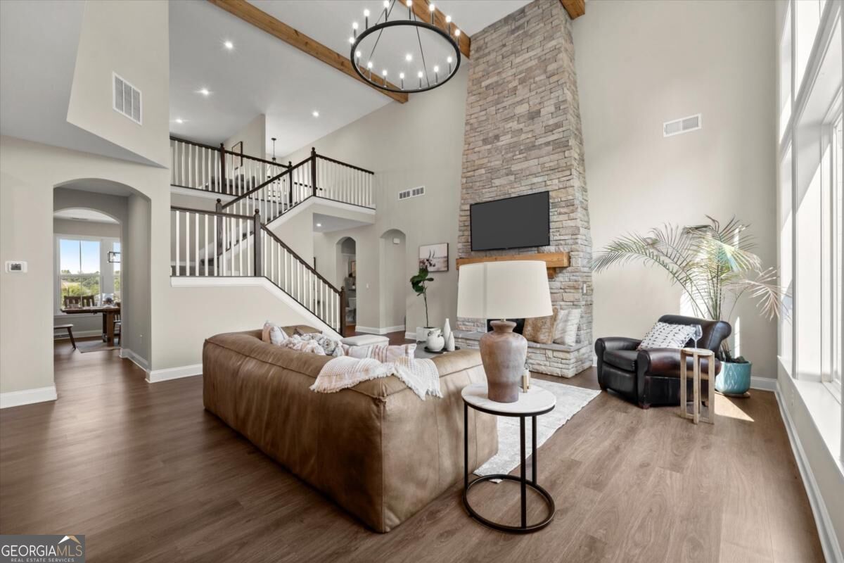 2114 Harmony DR
