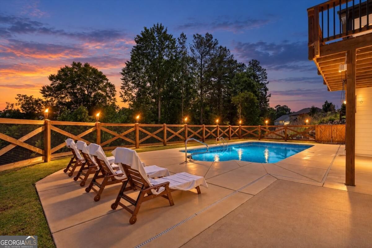 2114 Harmony DR