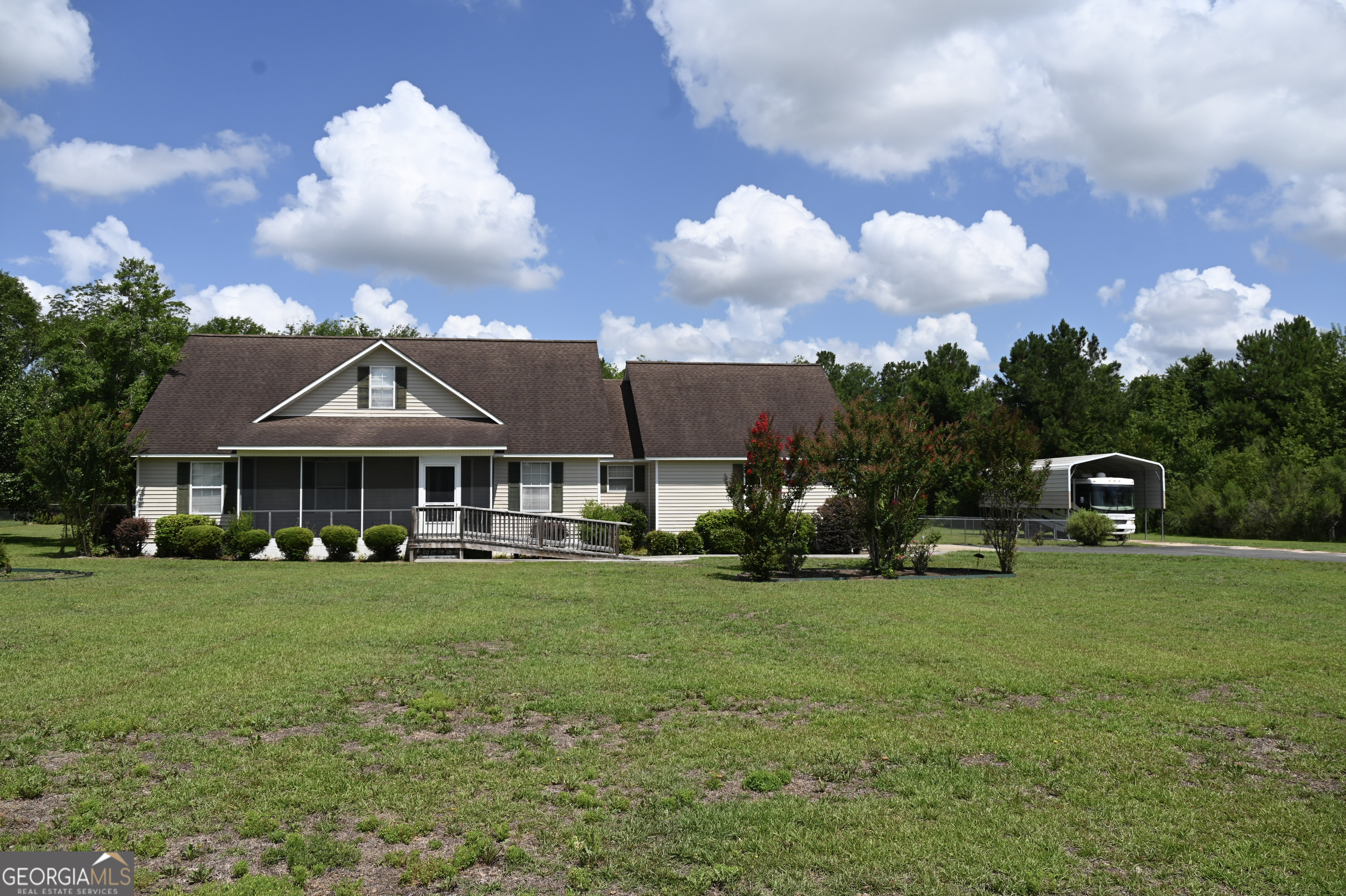 3170 Sheri LN