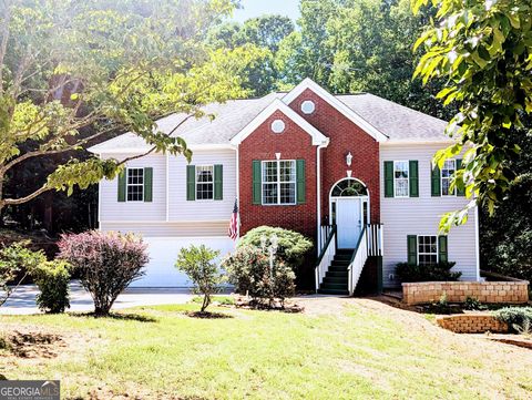 Single Family Residence in Gainesville GA 2917 Lake Hollow Road.jpg