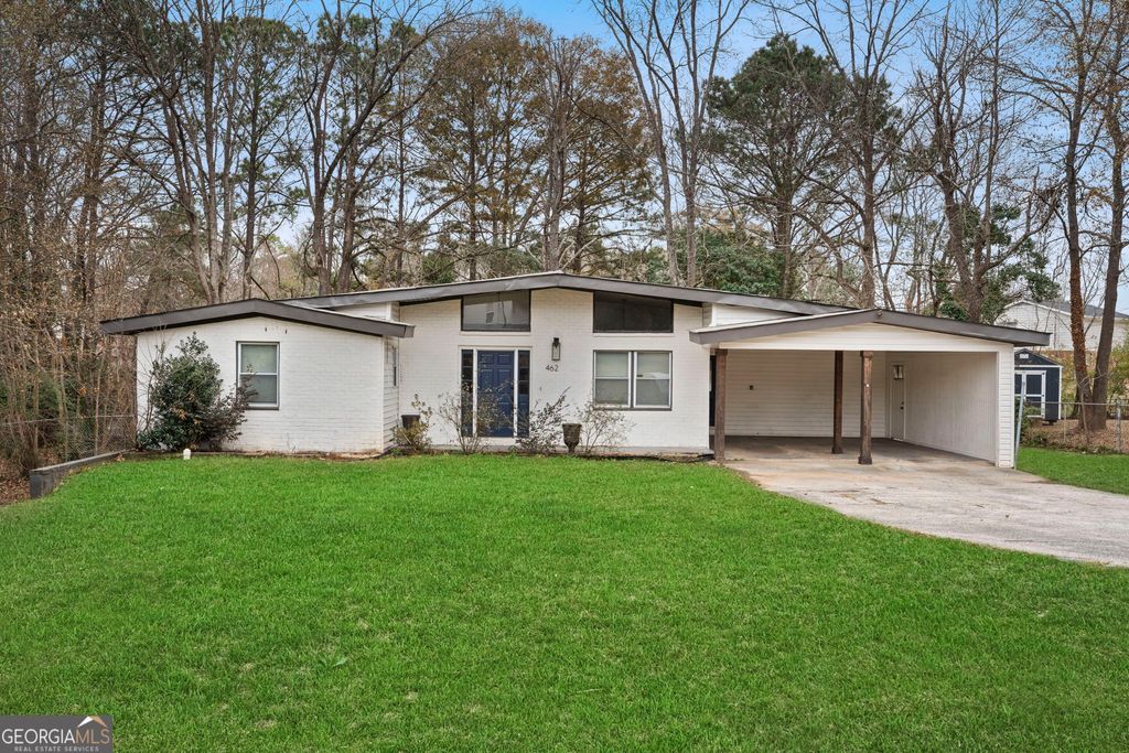 Photo of 462 Emmett Street, Riverdale, GA 30274 (MLS # 10661963)