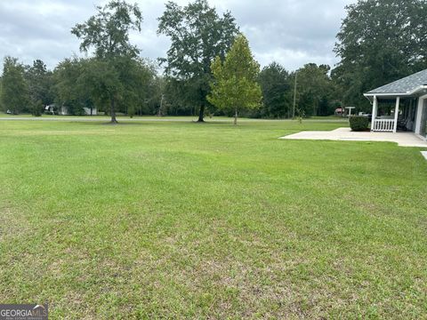 A home in Folkston