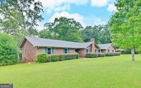 A home in Elberton