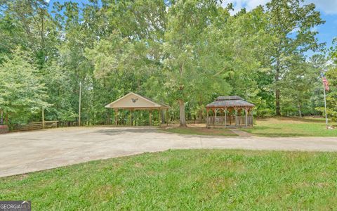 A home in Elberton