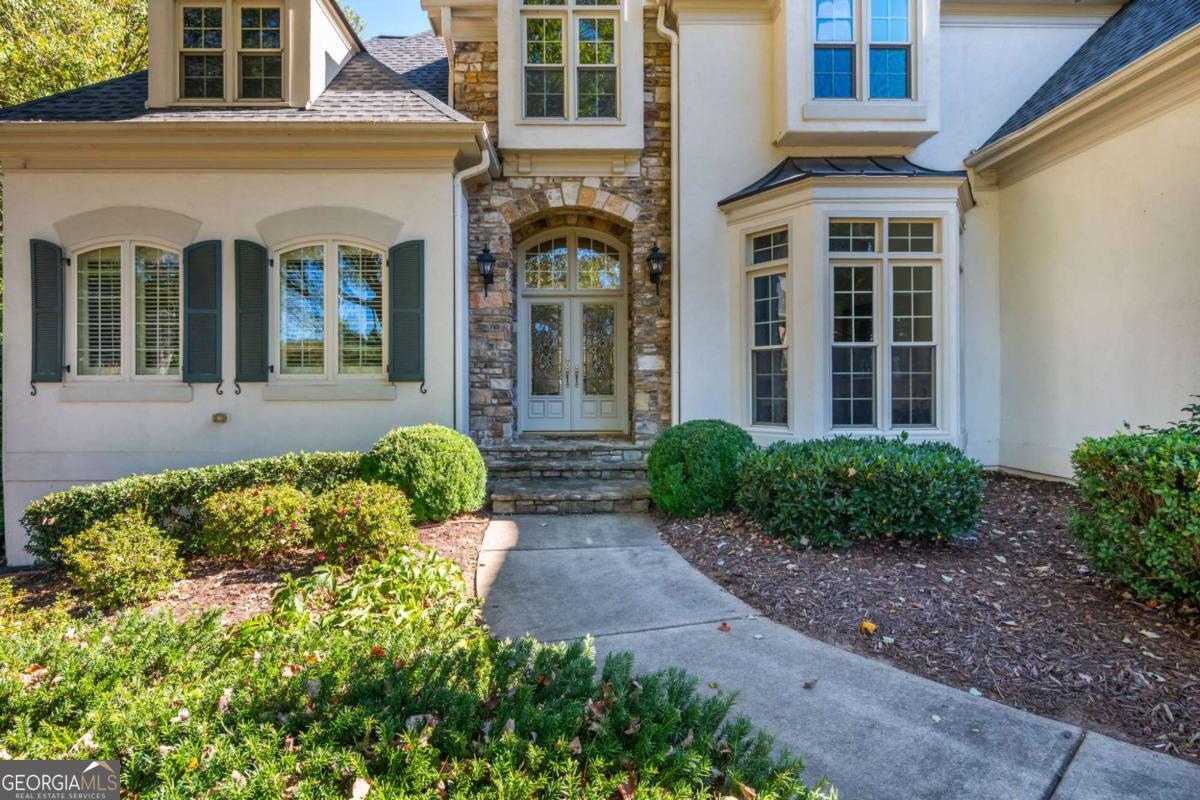 335 Stanyan PL