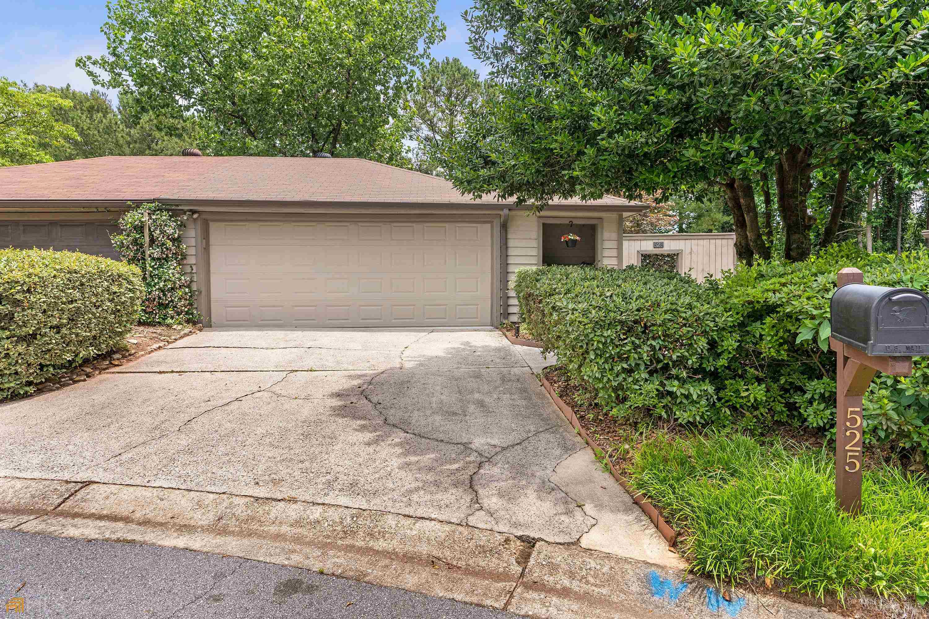 Hard to find Master on Main townhome nestled in the trees. Huge newly expanded 725 sq ft deck plus two additional decks. This is a outdoor lovers dream with the low maintenance that comes from a townhome community. Very private cul-de-sac in River Ridge s/d. Large fireside great room with vaulted ceilings open to dining room. 2-Car garage. Community amenities include pool, tennis courts & clubhouse. Close walk to nature trails. Convenient to shopping. HOA maintained lawn & courtyard.