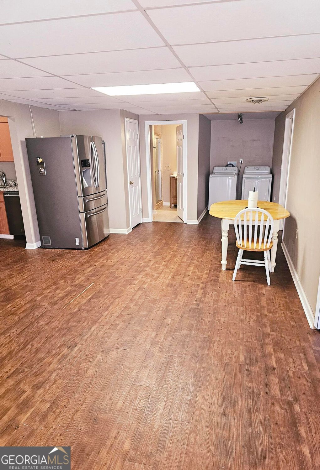 KERRY CREEK - Residential Lease