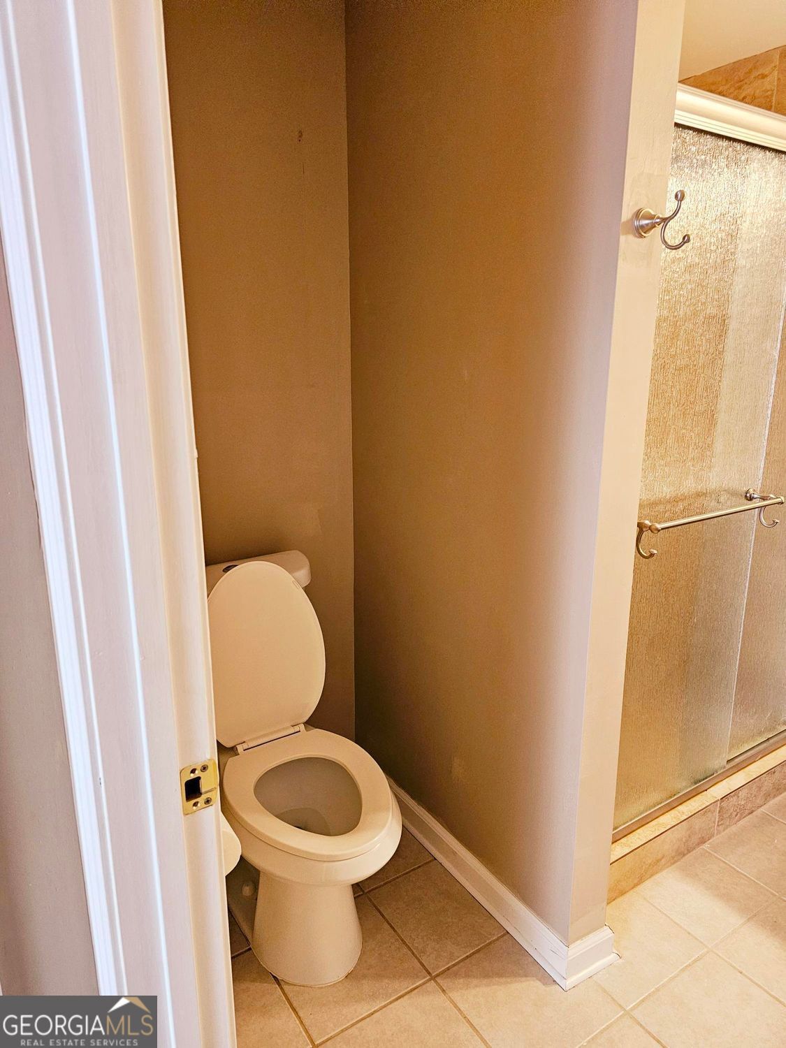 KERRY CREEK - Residential Lease