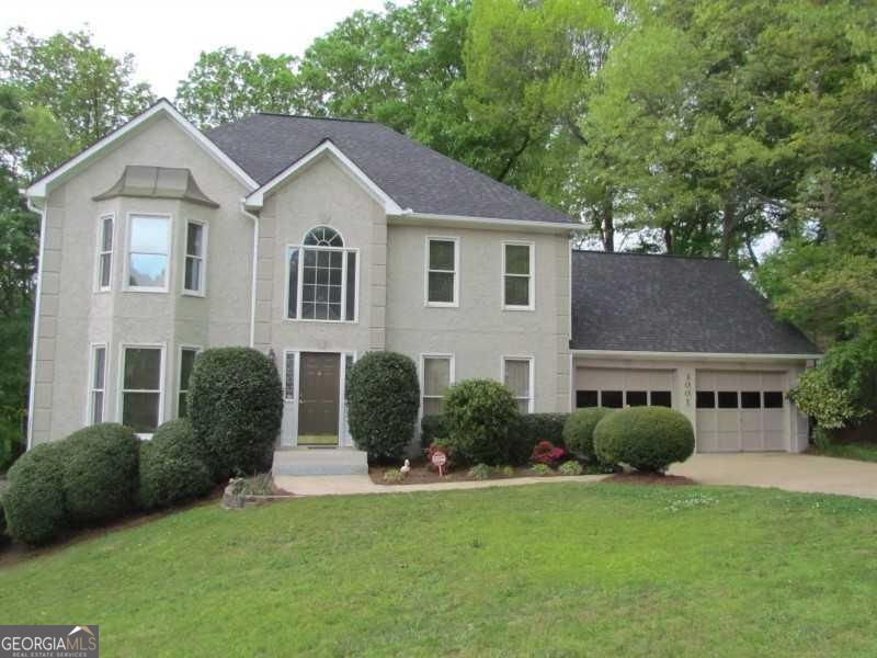 (PLEASE READ LOWER LEVER ONLY) ALL BILLS PAID! DONT MISS THE OPPORTUNITY TO LIVE IN THIS PRISTISNE EAST COBB COMMUNITY WITH ITS TOP-RATED SCHOOLS! This charming 2 BED LOWER-LEVEL SUITE has a FULL MODERN KITCHEN, FULL BATH, AND AMPLE LIVING AREA, LARGE ENOUGH FOR ENTERTAININ/DINING, AND WASHER/DRYER INCLUDED!! This unit is completely private and perfect for COLLEGE STUDENTS (KENNESAW STATE), COUPLES WHO WANT TO DOWNSIZE or BUSINESS PROFESSIONALS THAT WANT SPACE CLOSE TO THE CITY! Application fee $50, Minimum credit score 650, move in is first month's rent plus equal deposit (Certified Funds/Money Order Only.) Each person over 18 must fill an application, No Convictions, No Past Late Rents, No Evictions, Steady Employment, 2 Months Pay Stubs/Bank Statements.