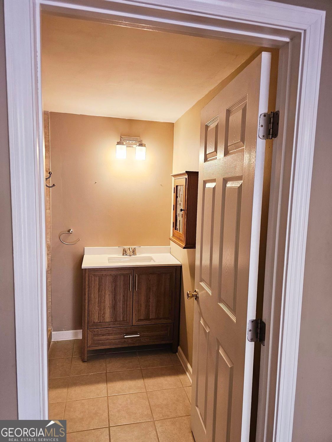 KERRY CREEK - Residential Lease
