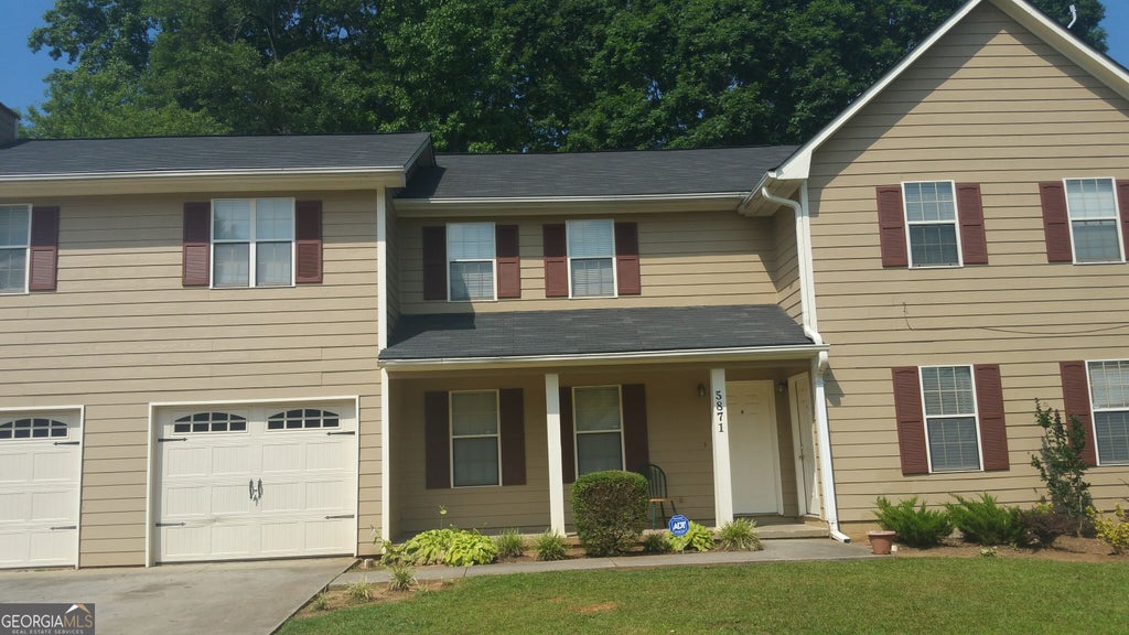 Photo of 5871 N Castlegate Drive #A, Atlanta, GA 30349 (MLS # 10845902)