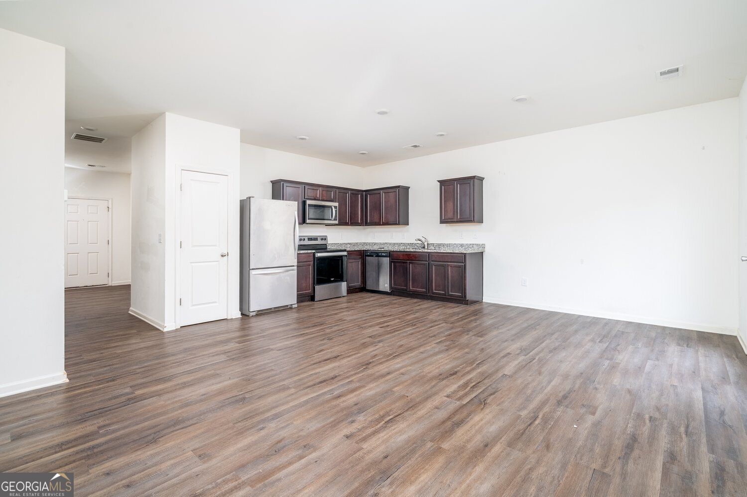 235 Grand Central WAY 1