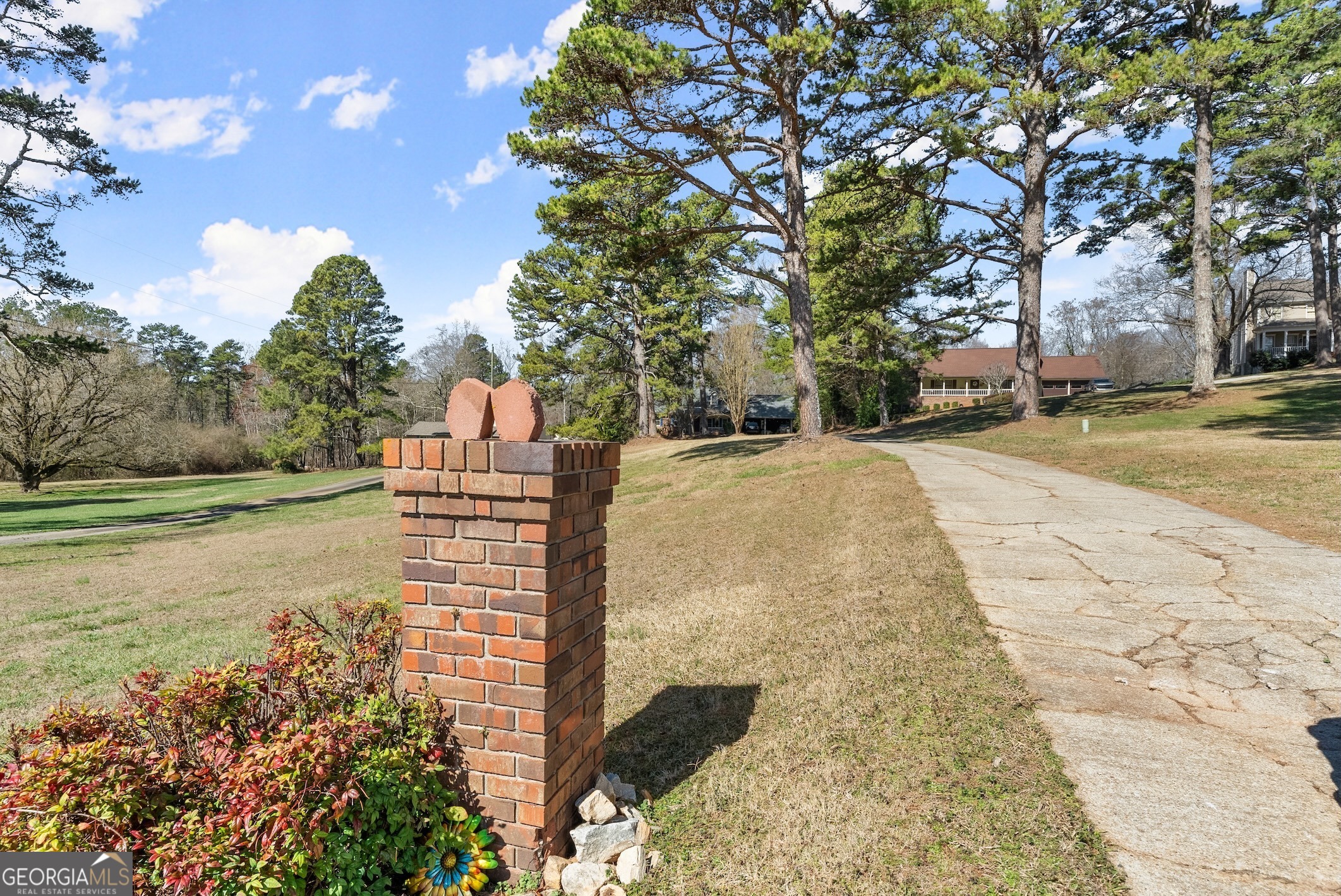 3183 Clarks Bridge RD