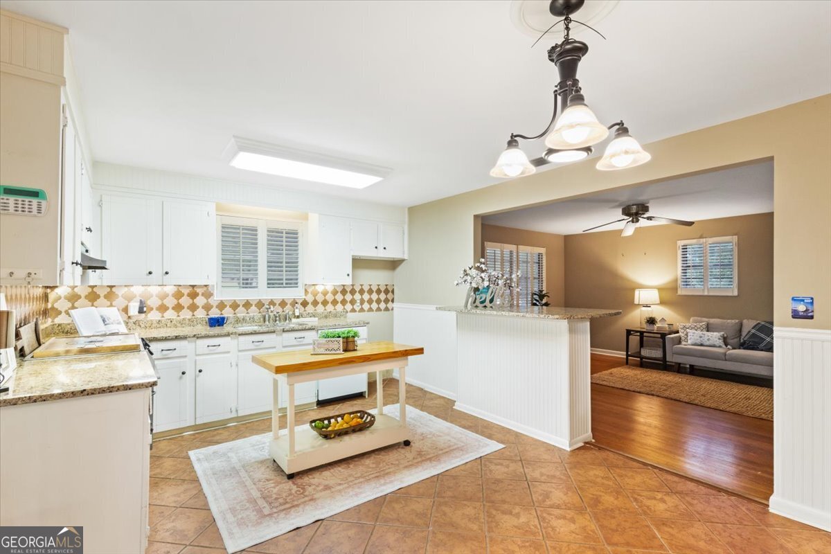 KAREN VILLAS - Residential