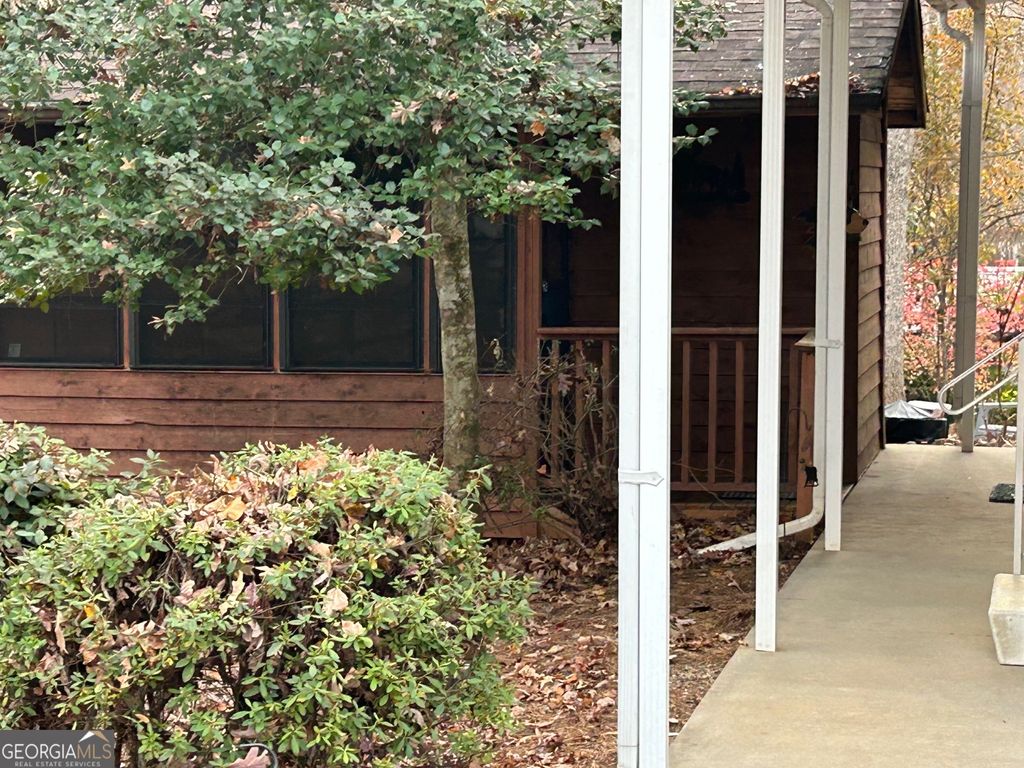 Photo of 79 Maplewood Ln, Cleveland, GA 30528 (MLS # 10650553)